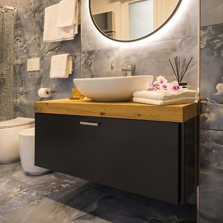 Panvinio 25 Apartment - Royal Welcome Βερόνα Εξωτερικό φωτογραφία